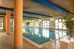 Swimmingpool p&aring; Fontana