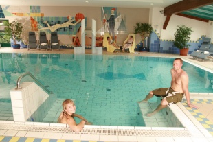 Benyt gratis swimmingpool p&aring; Tauernhof
