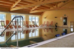 Pool i receptionsbygningen
