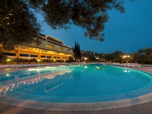 Nyd de lune aftener i Kroatien