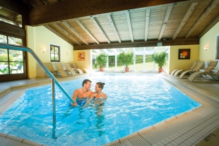 Swimmingpool p&aring; Adler