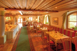 Restaurant p&aring; Edelweiss