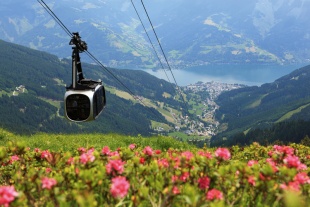 Flot udsigt fra toppen over Zell am See