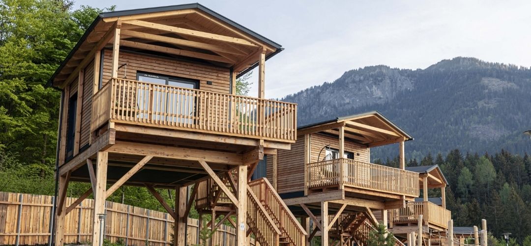 Pr&oslash;v en ferie i &Oslash;strig n&aelig;r Italien i toppen af et tr&aelig;. En s&aelig;rlig og anderledes ferie, som du lige nu kan vinde.