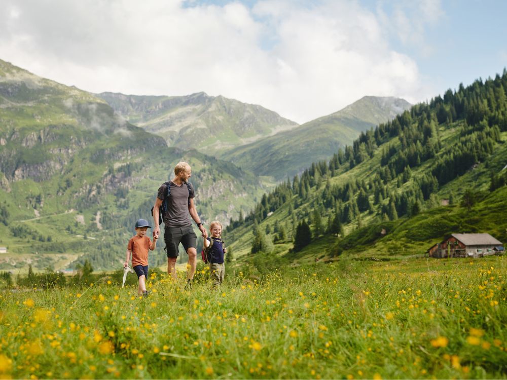 Her finder du de bedste feriesteder hos fjeldferie til k&oslash;r-selv-ferien med b&oslash;rn.