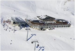Berghaus Nagens - LAAX - Schweiz